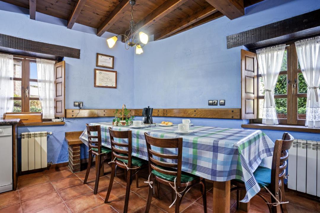 Photo of Kitchen in Mestas de Con