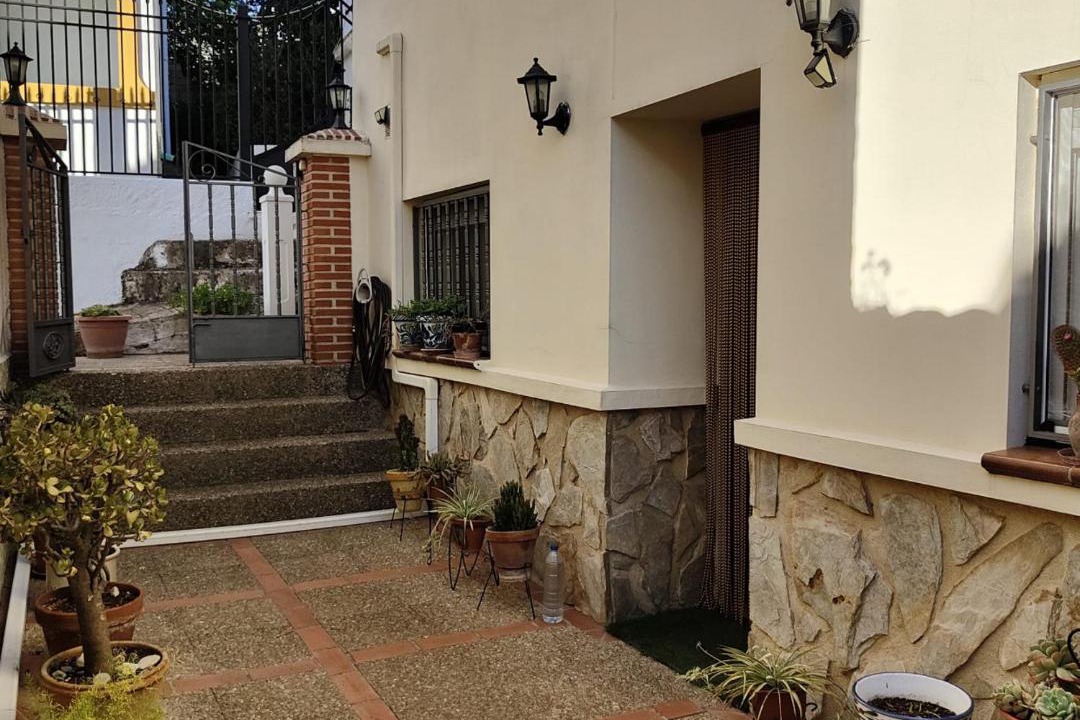 Photo of Patio Balcony in Siles