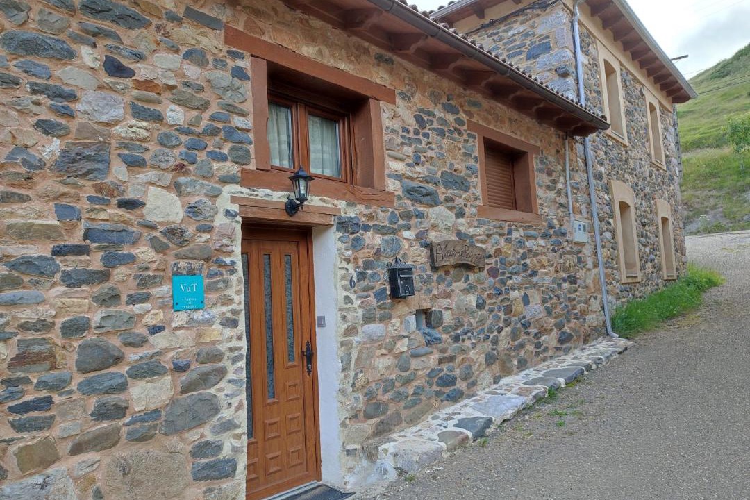 Photo of Others in Villamanin
