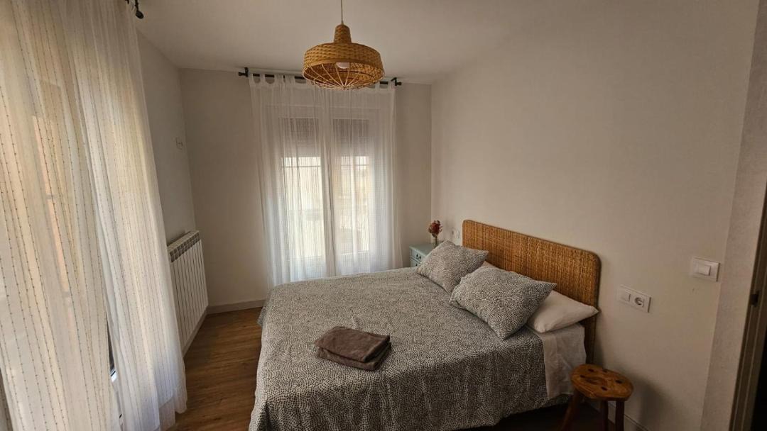 Photo of Bedroom in Logrono Historic Centre