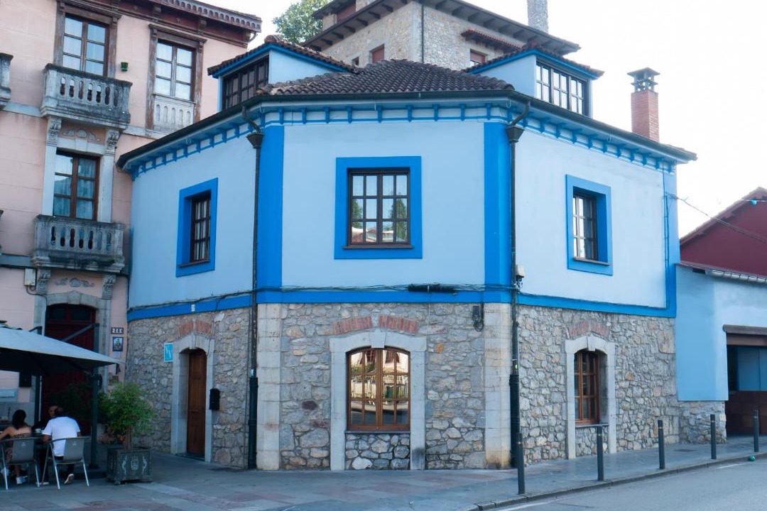 Photo of Buildings in Las Caldas