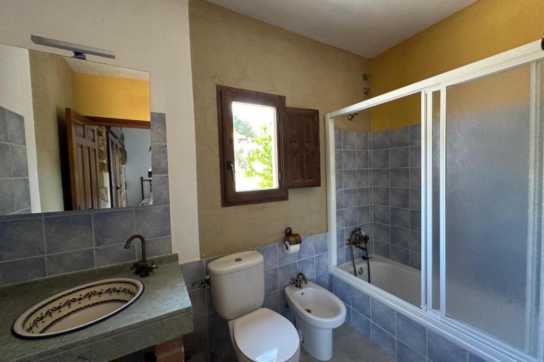 Photo of Bathroom in Hornos