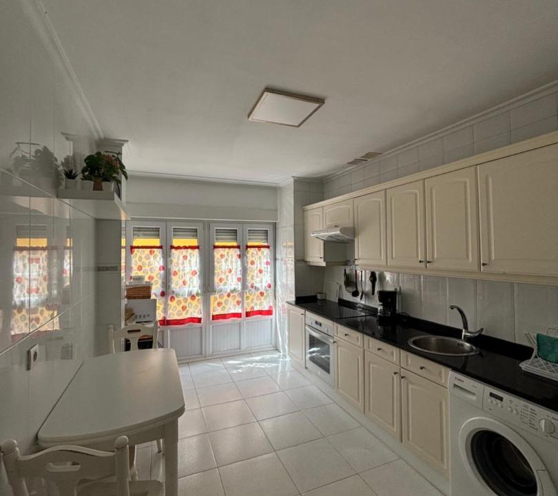 Photo of Kitchen in Candas