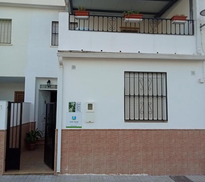 Photo of Buildings in Puente De Genave