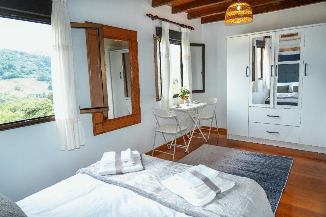 Photo of Bedroom in Valduno