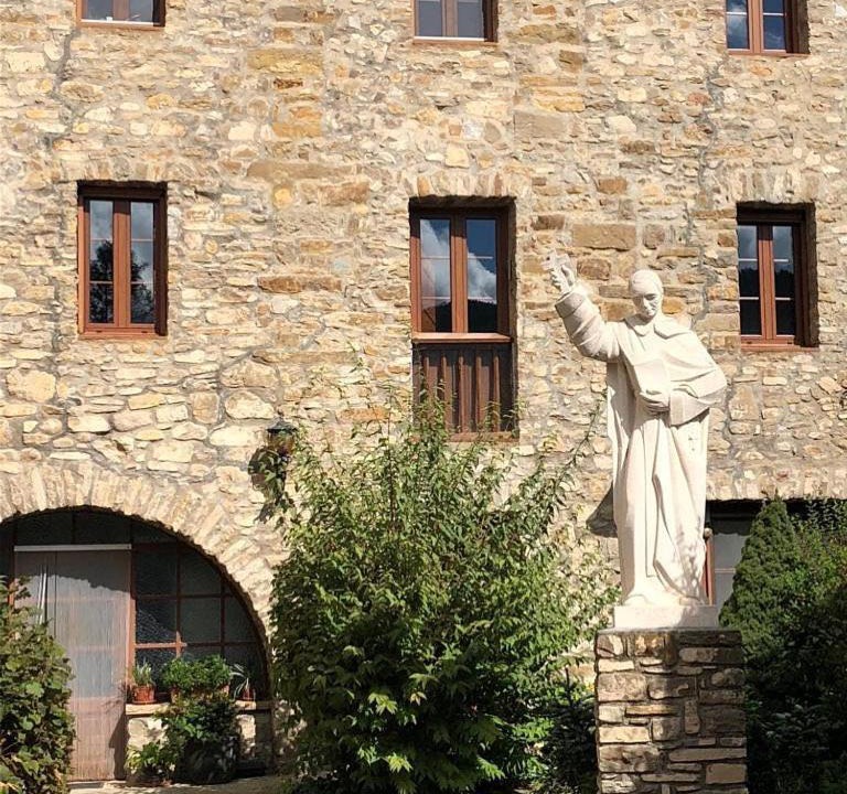 Photo of Others in Gombren
