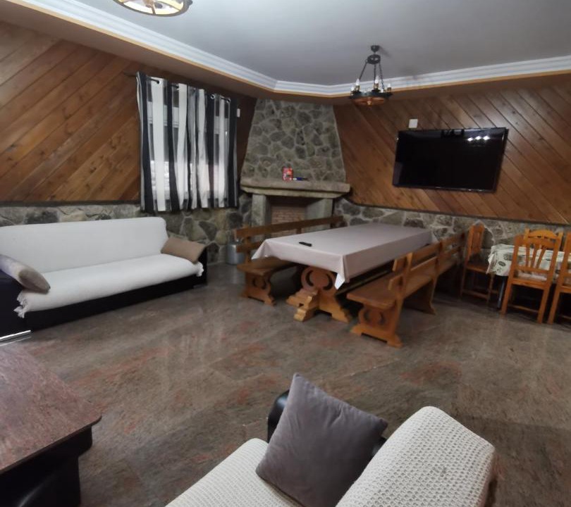 Photo of Livingroom in Navaluenga