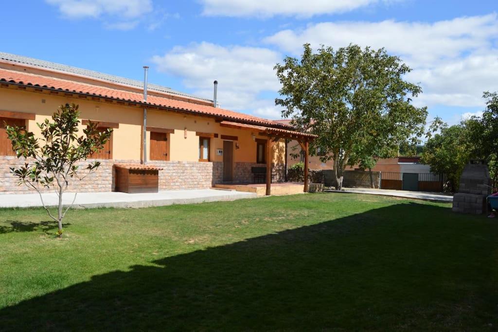 Photo of Buildings in Quintanaelez