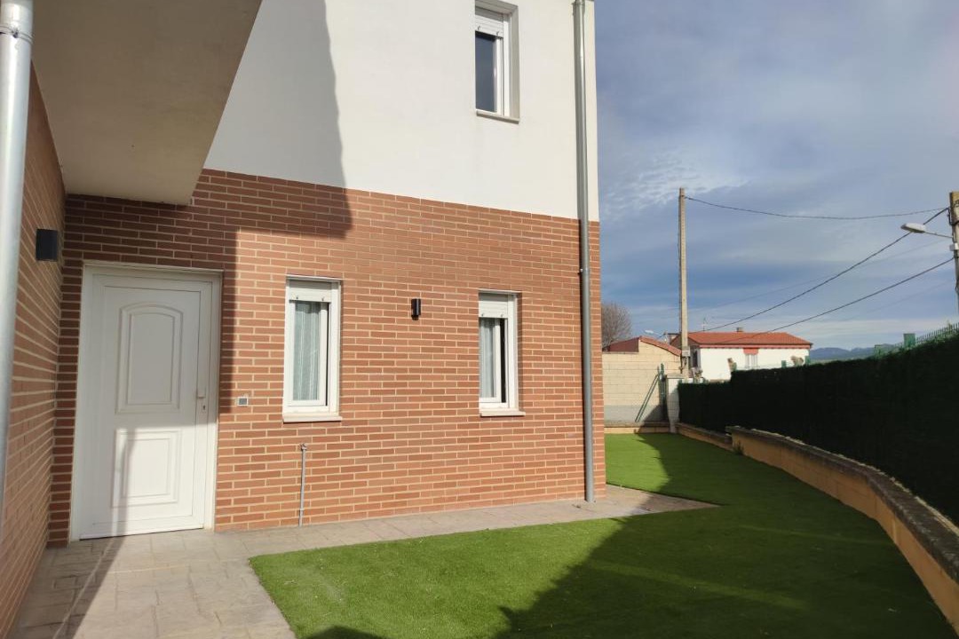 Photo of Buildings in Casalarreina