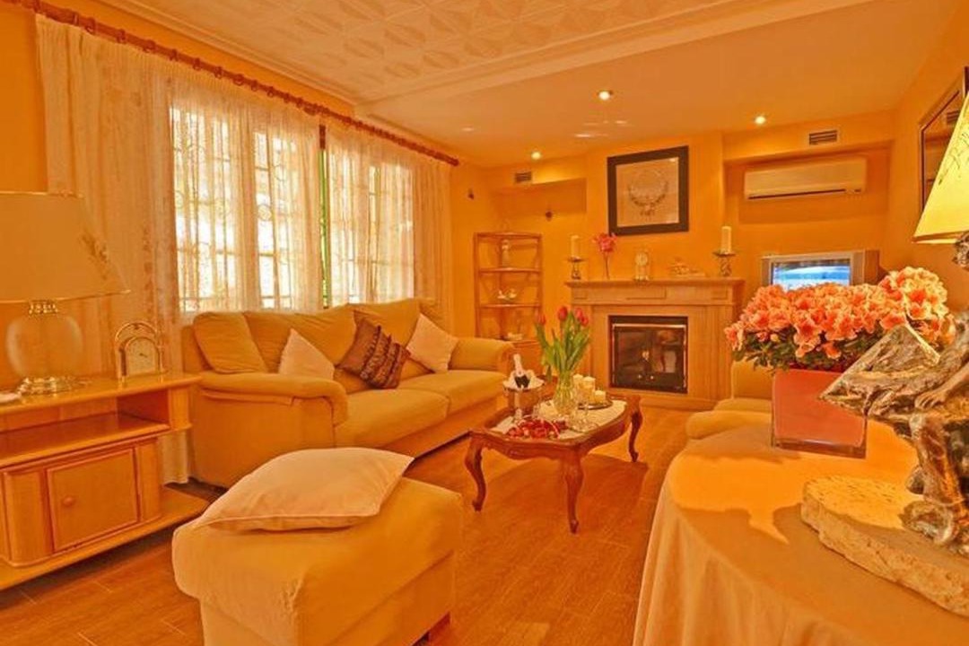 Photo of Livingroom in El Toro