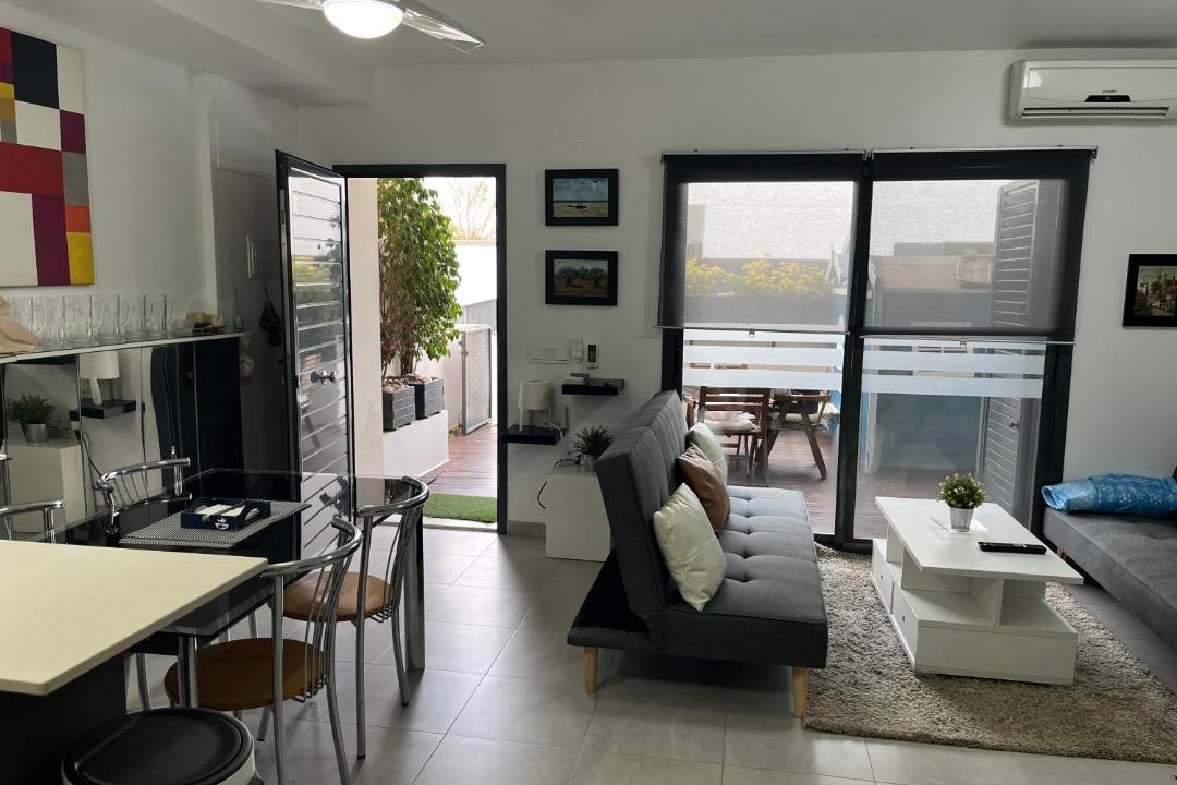 Photo of Livingroom in Almarda