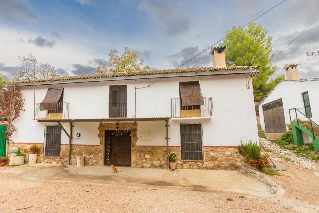 Photo of Buildings in La Iruela