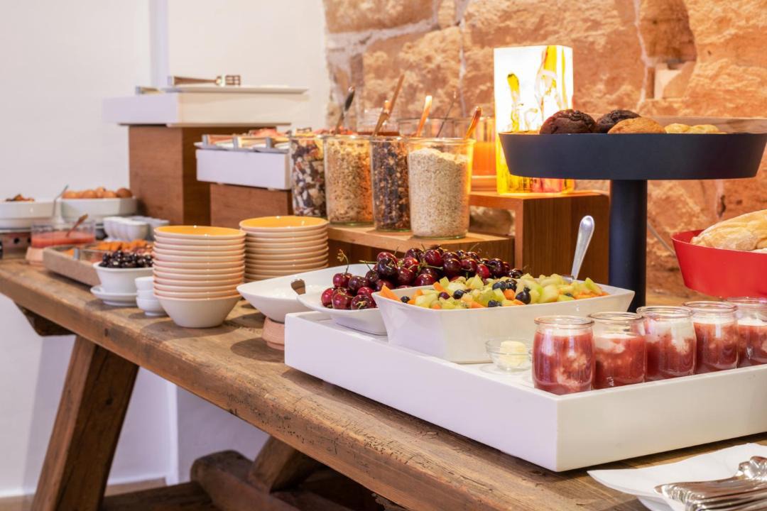Photo of Kitchen in La Llotja-Born