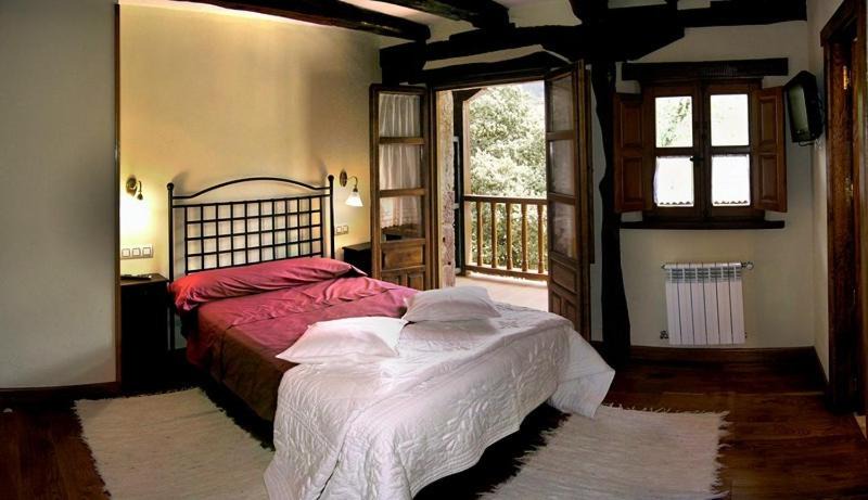 Photo of Bedroom in Vada