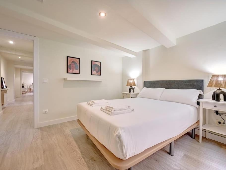 Photo of Bedroom in Logrono Historic Centre