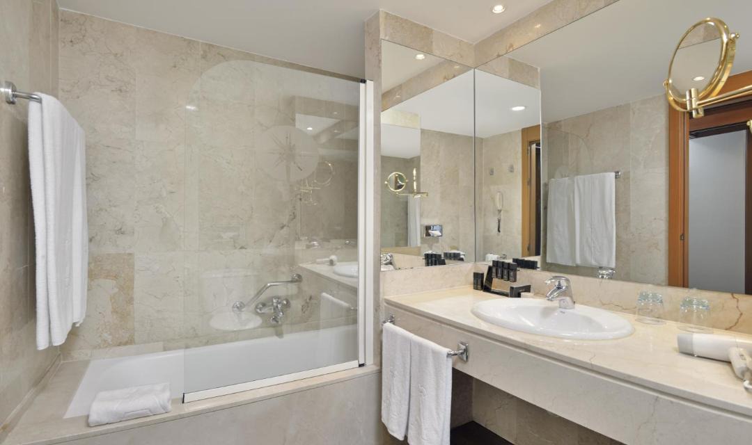 Photo of Bathroom in Eixample