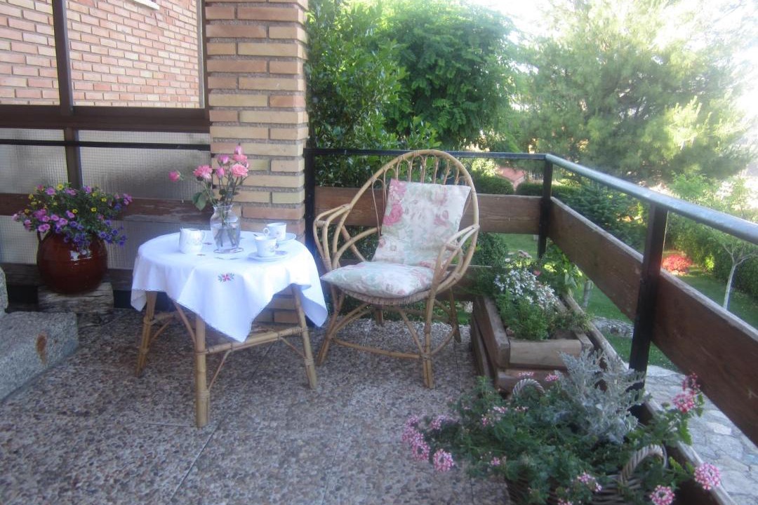 Photo of Patio Balcony in Hoyos del Espino