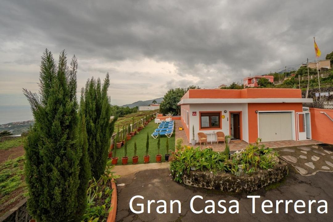 Photo of Buildings in Brena Alta