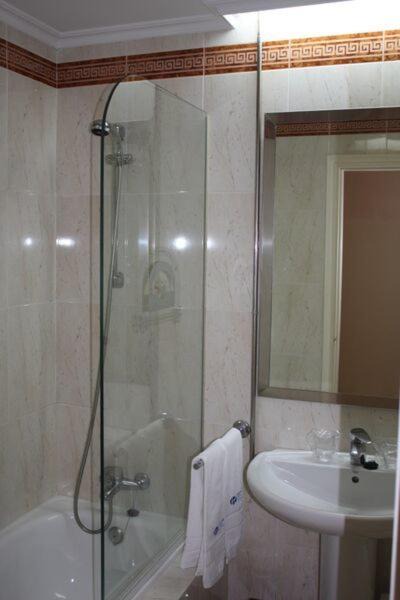 Photo of Bathroom in Covas