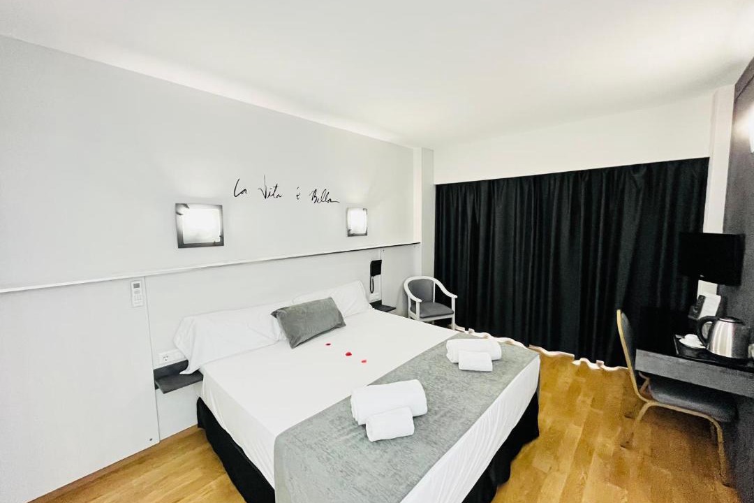 Photo of Bedroom in Carihuela