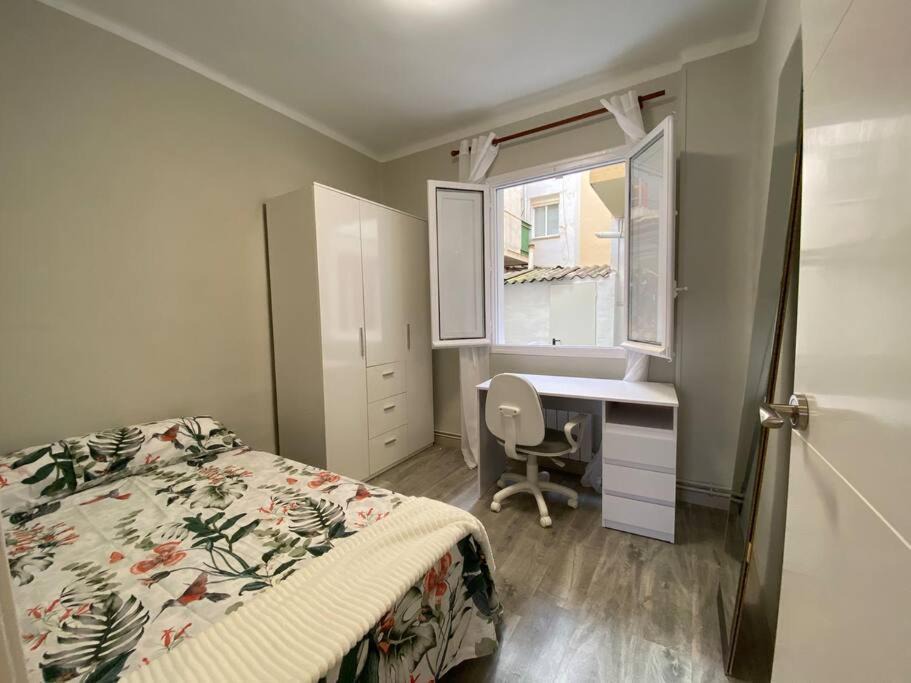 Photo of Bedroom in Logrono