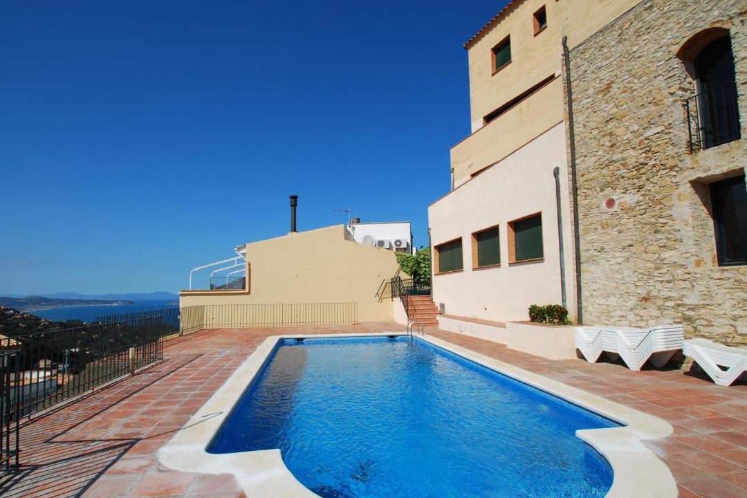 Photo of Others in Begur