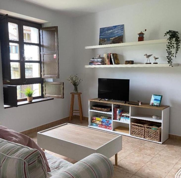 Photo of Livingroom in Noriega