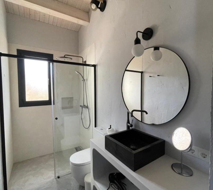 Photo of Bathroom in Pals