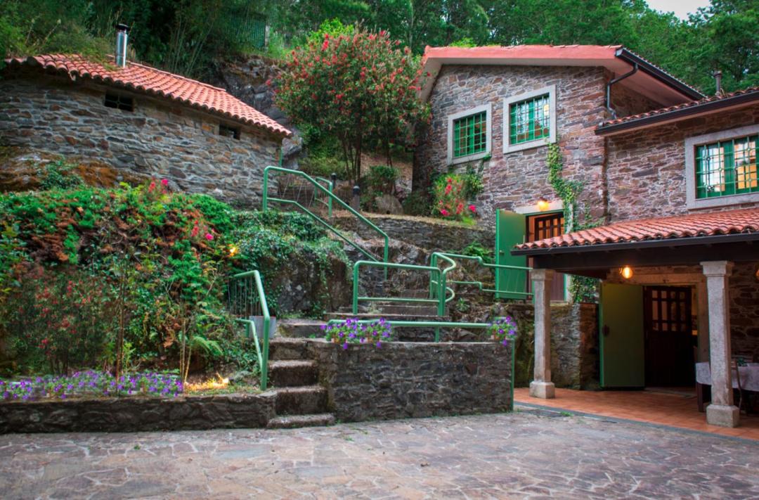 Photo of Buildings in Coiros