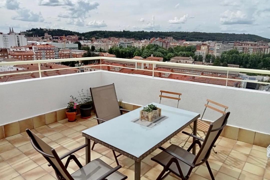 Photo of Patio Balcony in Burgos