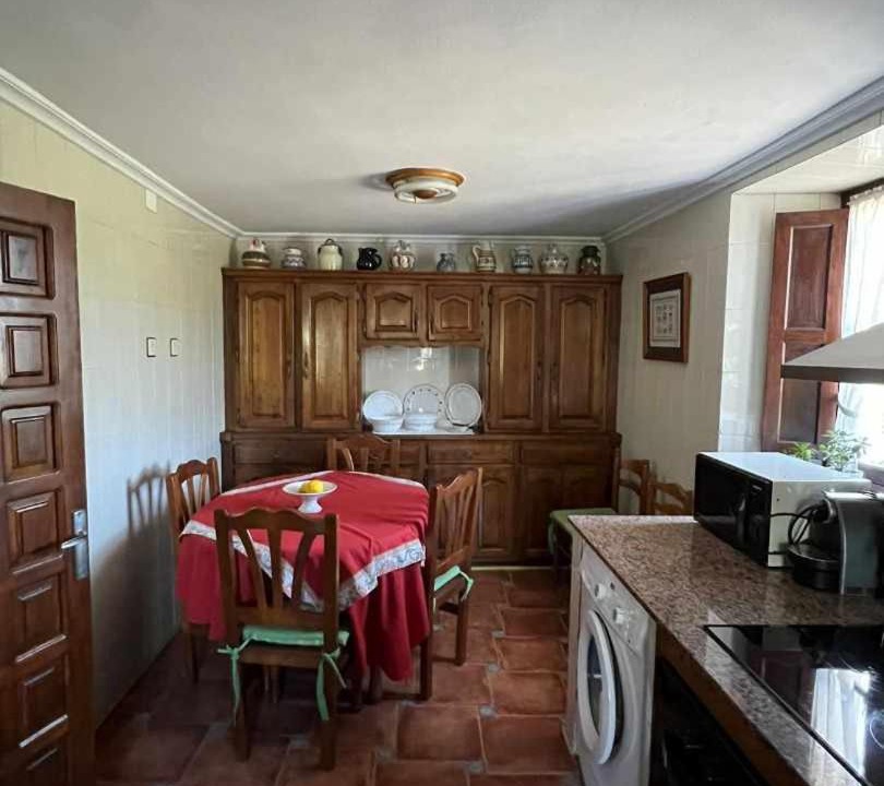 Photo of Livingroom in Noriega