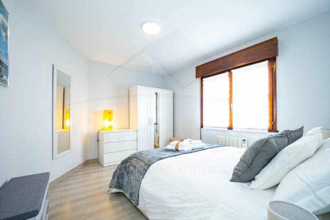 Photo of Bedroom in Lastres