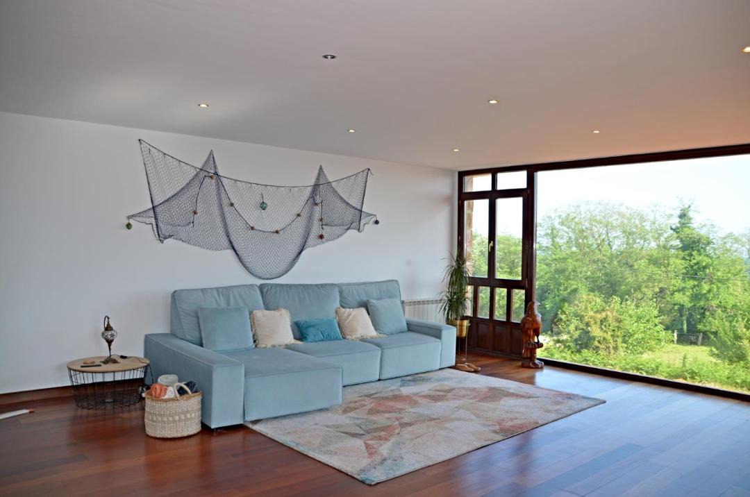 Photo of Livingroom in Llanes