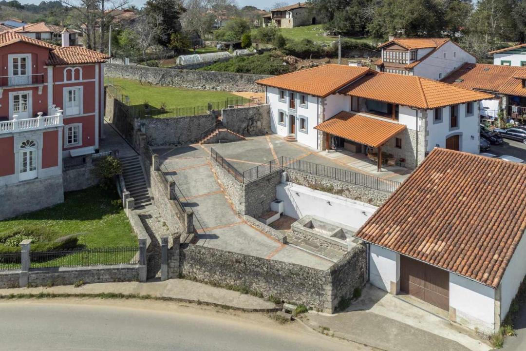 Photo of Buildings in Parres Municipality
