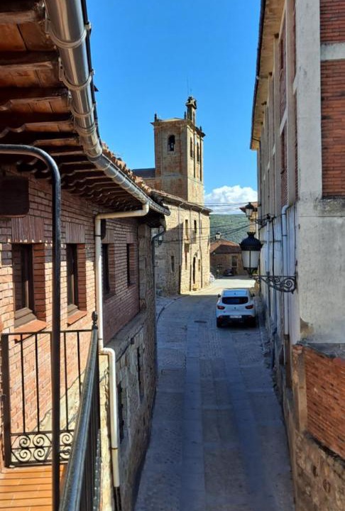 Photo of Buildings in Vinuesa