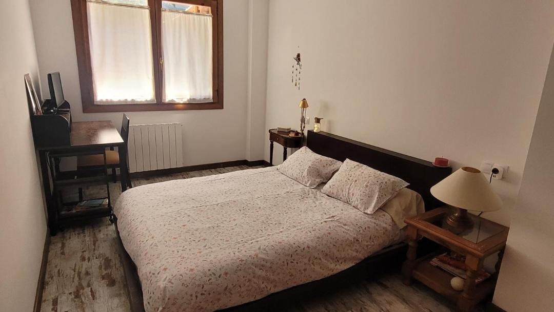 Photo of Bedroom in Linsoles