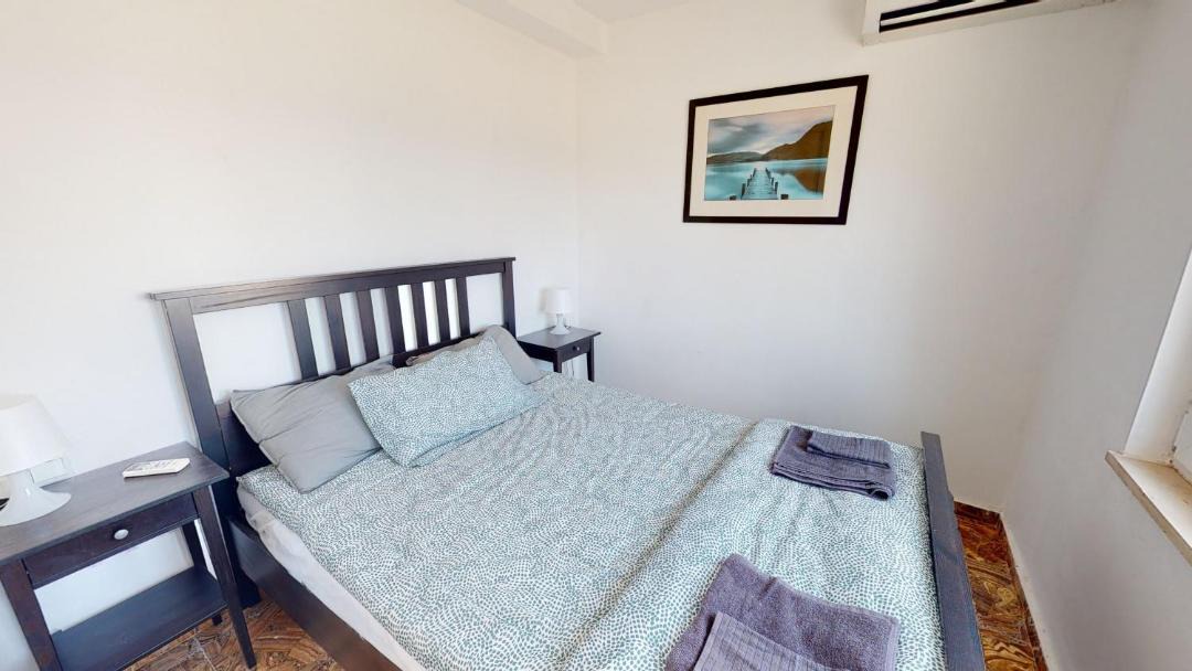 Photo of Bedroom in Los Nietos