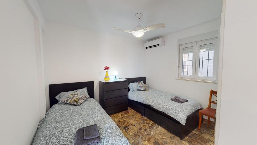 Photo of Bedroom in Los Nietos