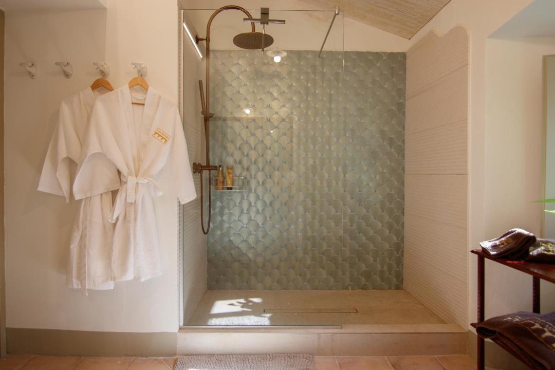 Photo of Bathroom in Bascara