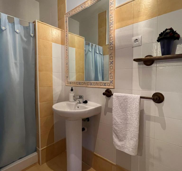 Photo of Bathroom in Alarilla