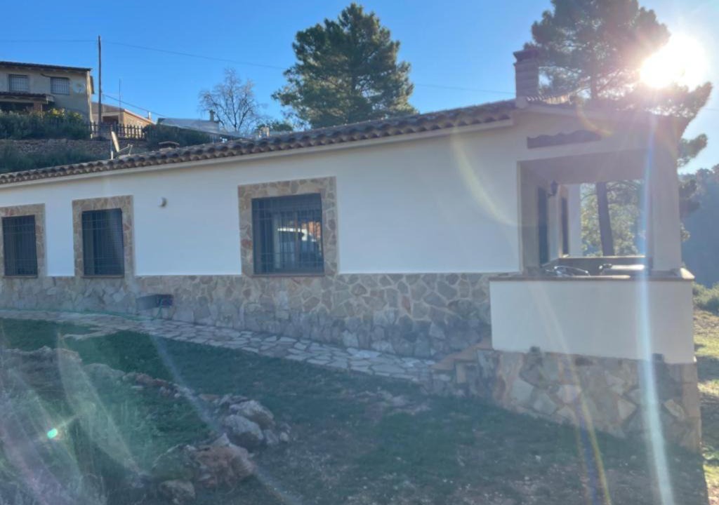 Photo of Buildings in Molinicos