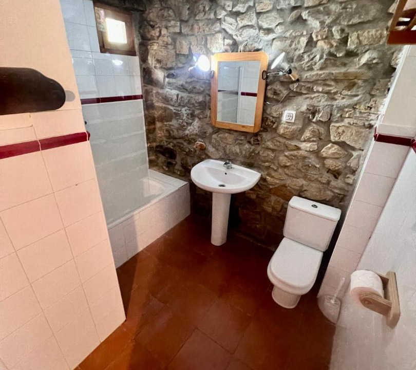 Photo of Bathroom in Armano