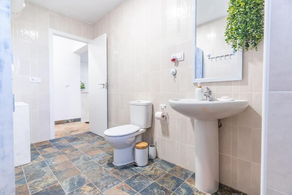 Photo of Bathroom in Fernan Perez