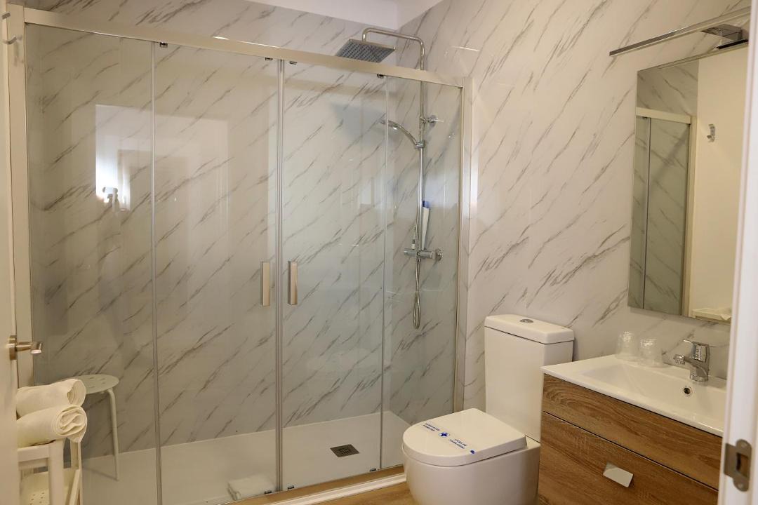 Photo of Bathroom in Padron