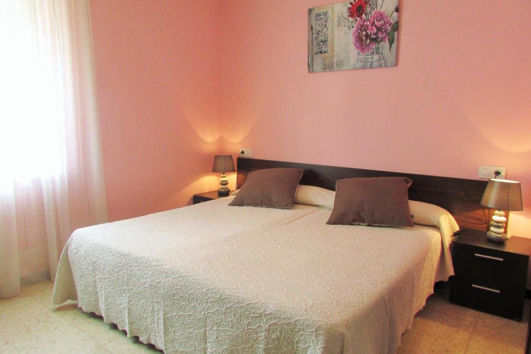 Photo of Bedroom in Pals