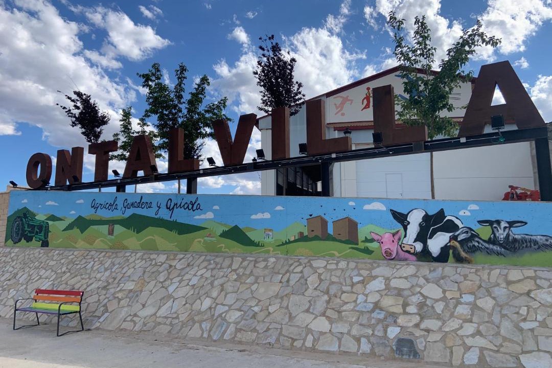 Photo of Buildings in Adradas