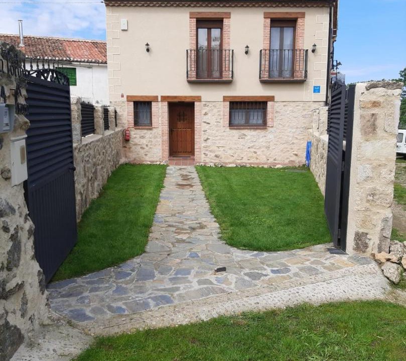 Photo of Buildings in Martincano