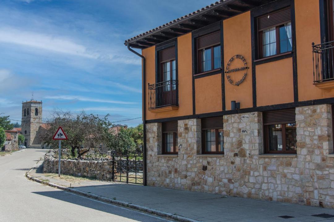 Photo of Buildings in Hontoria del Pinar