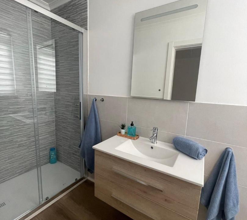 Photo of Bathroom in Valdepenas