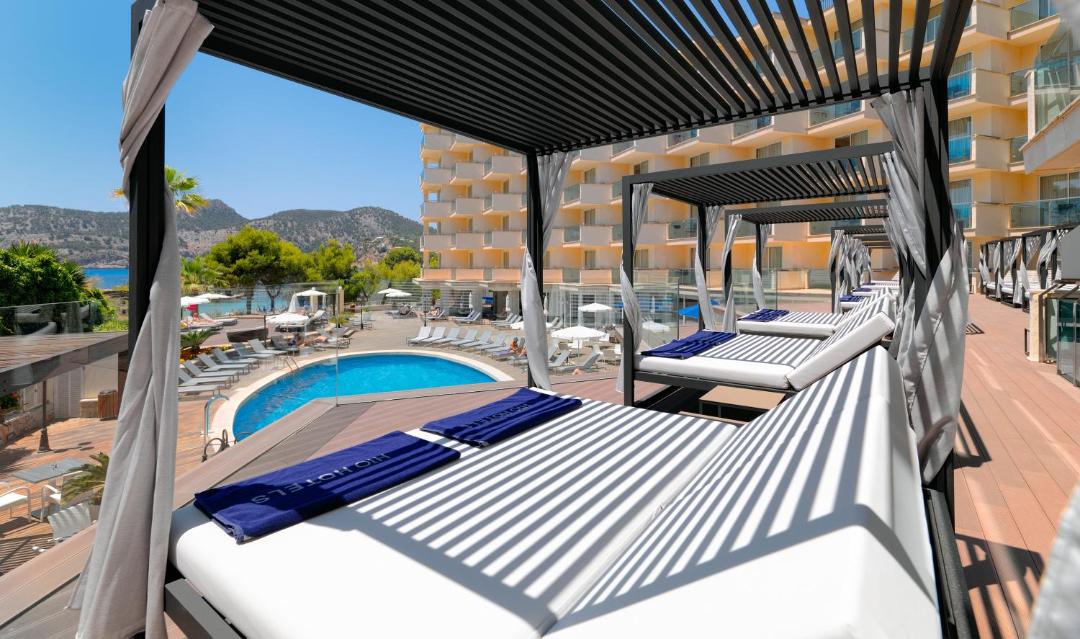 Photo of Others in Camp de Mar